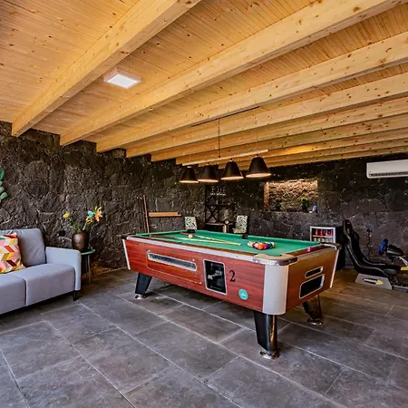 וילה Lanzarote Zafiro Game 16 *